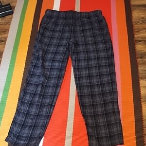 Old Navy Men's Dark Plaid Joggers